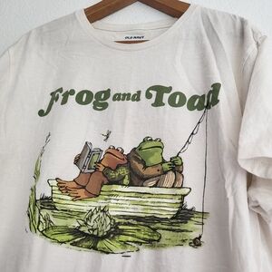 Old Navy Frog and Toad Graphic T-Shirt